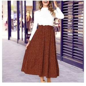 Women’s high waisted Polka Dot Pleated Midi Skirt